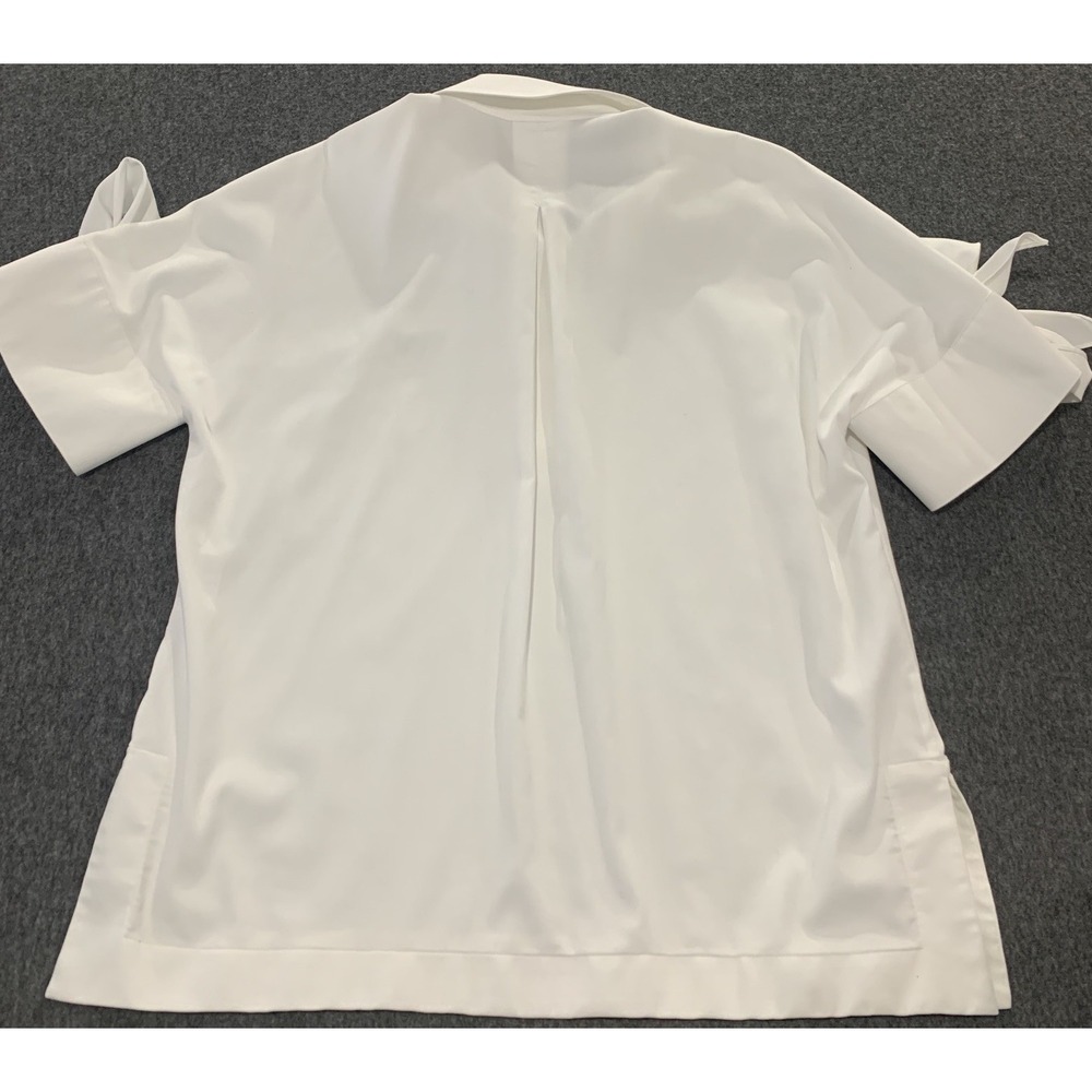 Chico's No Iron Grommet Detail Tunic Shirt Women's Size 0.5/US 6 - Picture 3 of 8